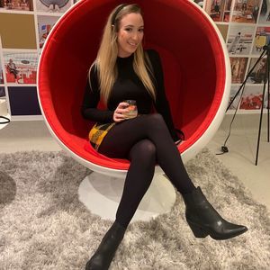 Meet your Posher, Mara